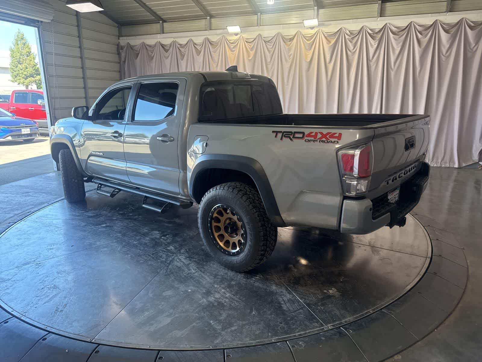 2021 Toyota Tacoma TRD Off Road V6 photo 5