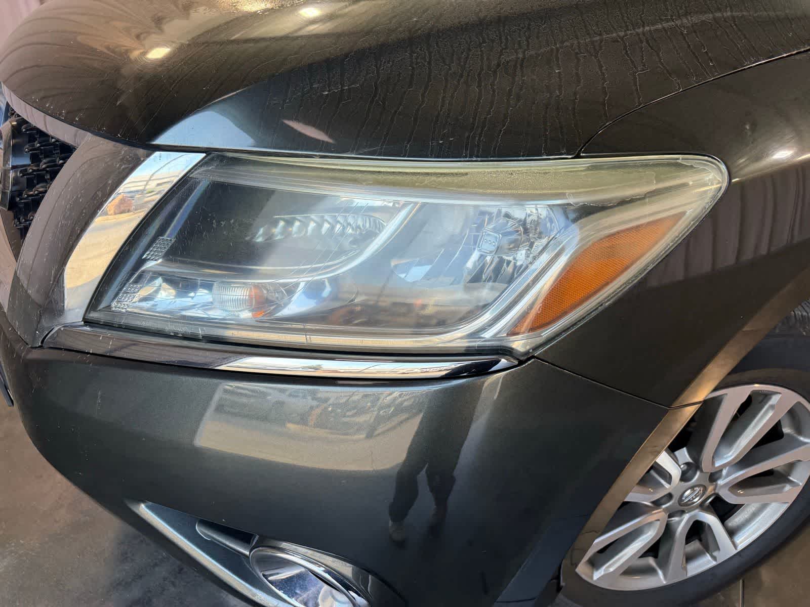 Thumbnail: 2015 Nissan Pathfinder - 9