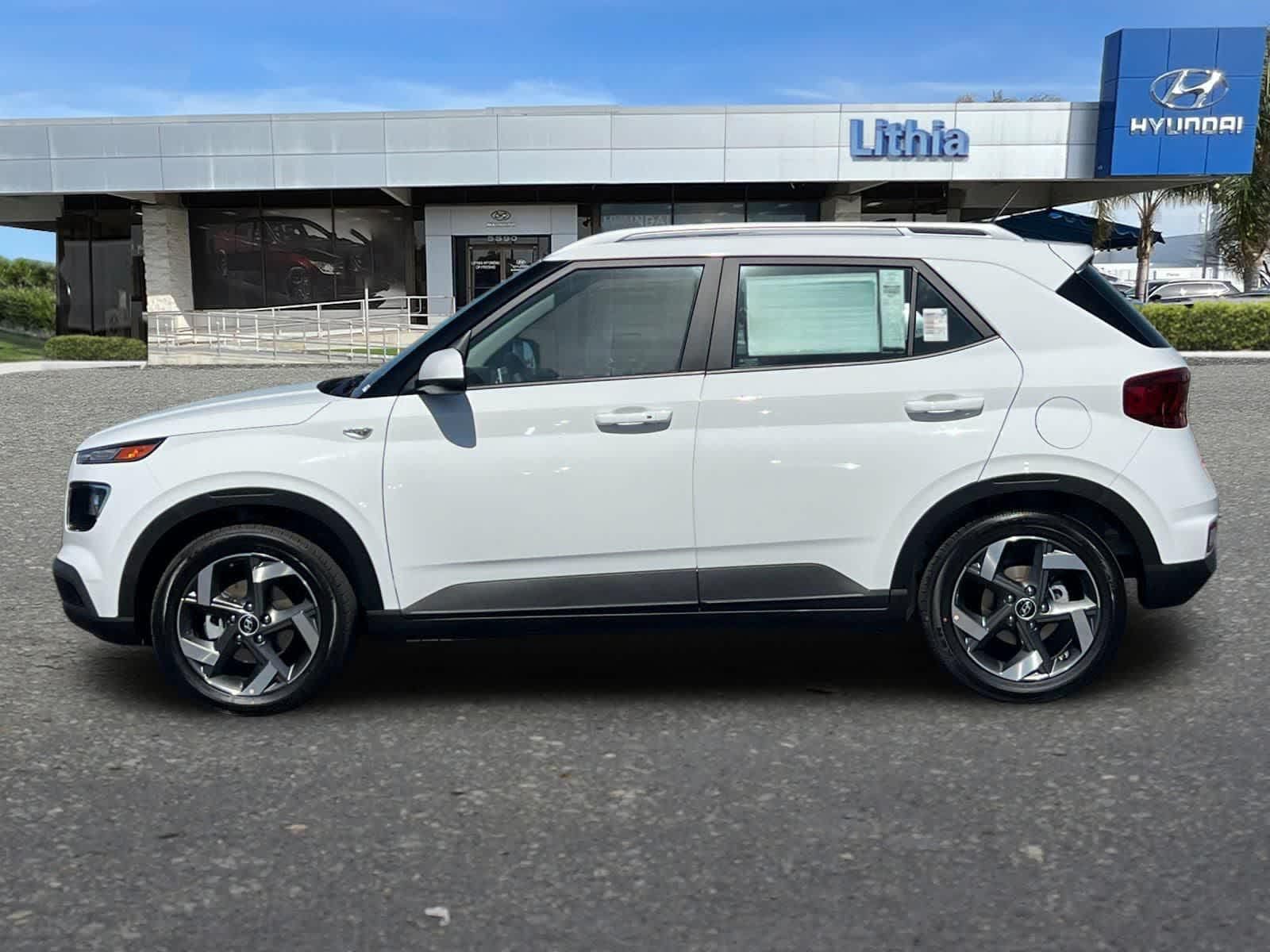 Thumbnail: 2025 Hyundai Venue - 5