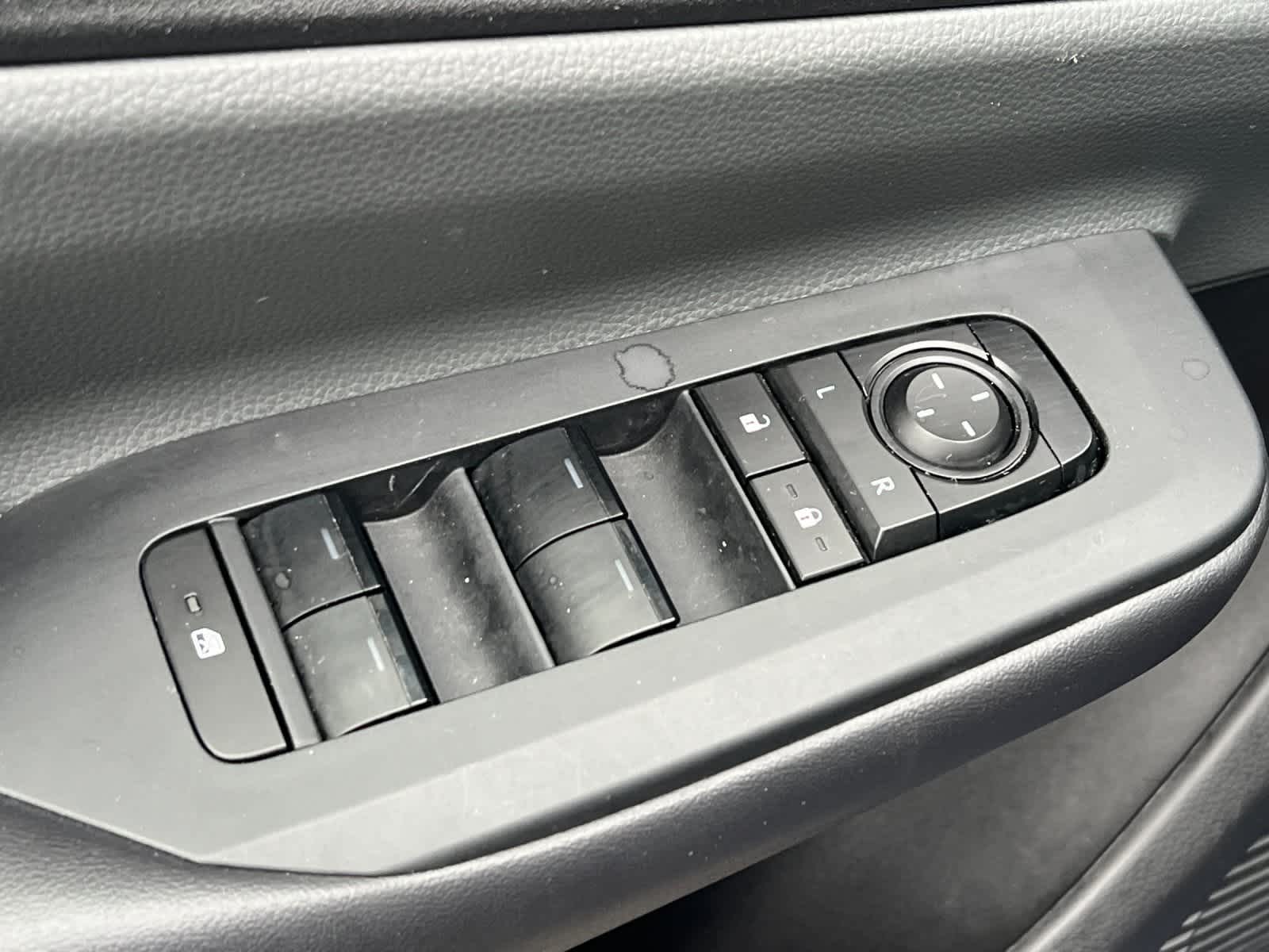 Thumbnail: 2024 Toyota Prius - 13