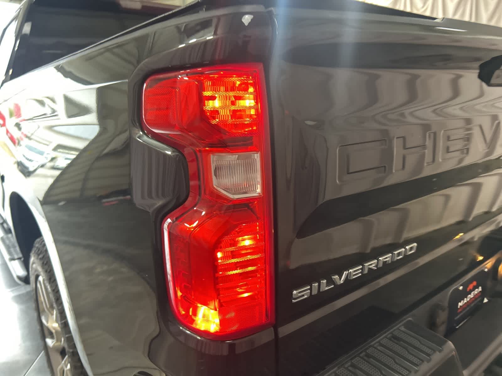 Thumbnail: 2019 Chevrolet Silverado 1500 - 13