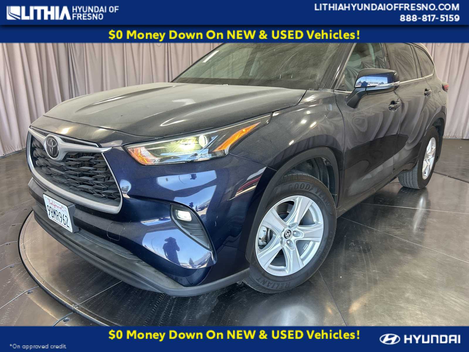 2022 Toyota Highlander LE -
                  Fresno, CA