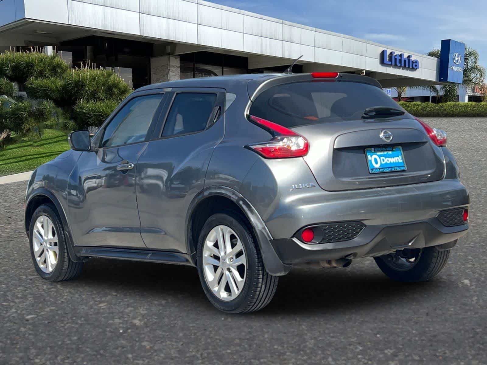 2015 Nissan Juke S photo 6