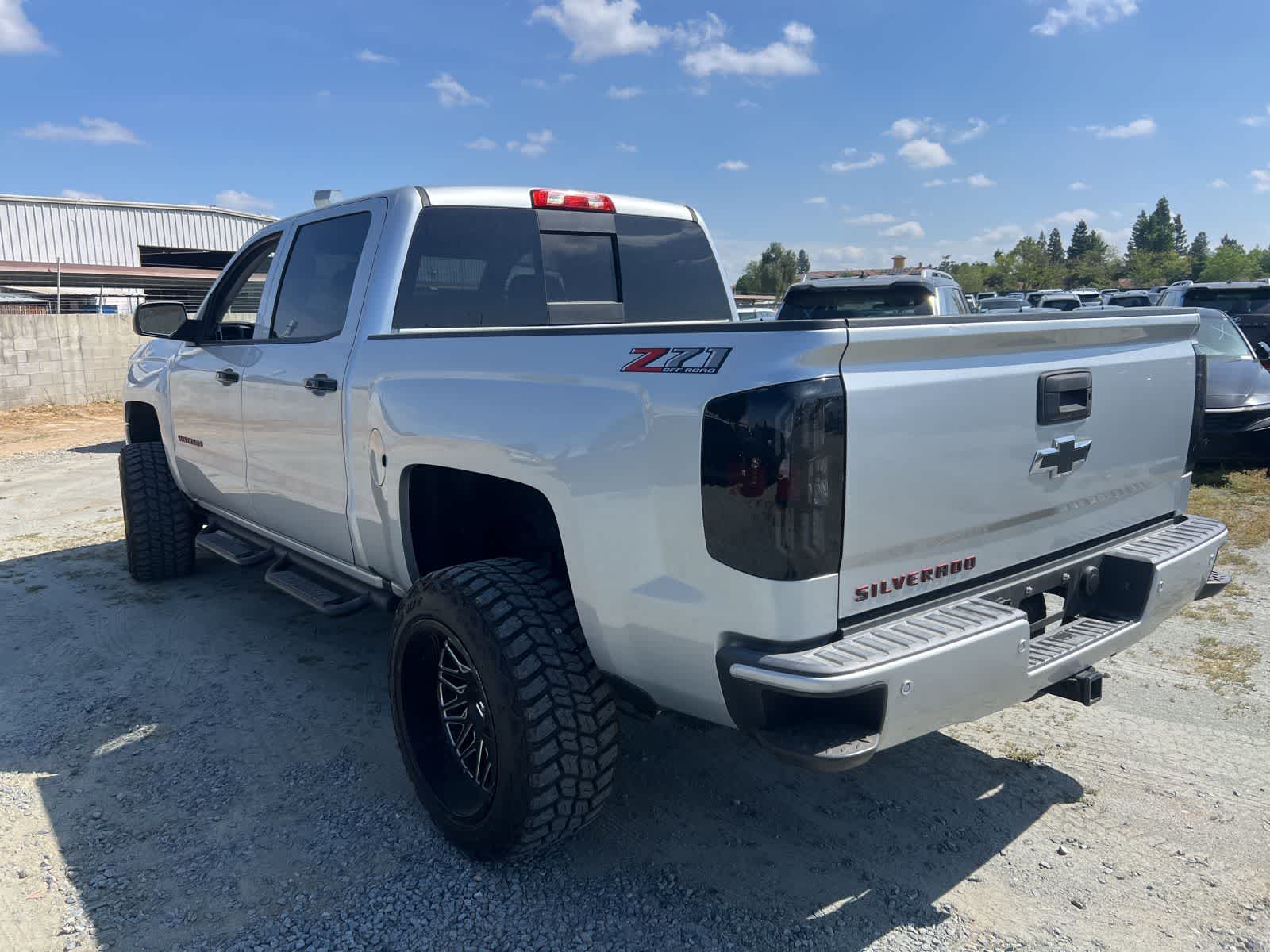 2018 Chevrolet Silverado 1500 LTZ photo 6