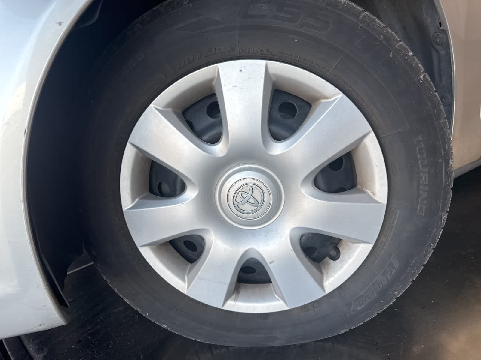 Thumbnail: 2004 Toyota Camry - 8