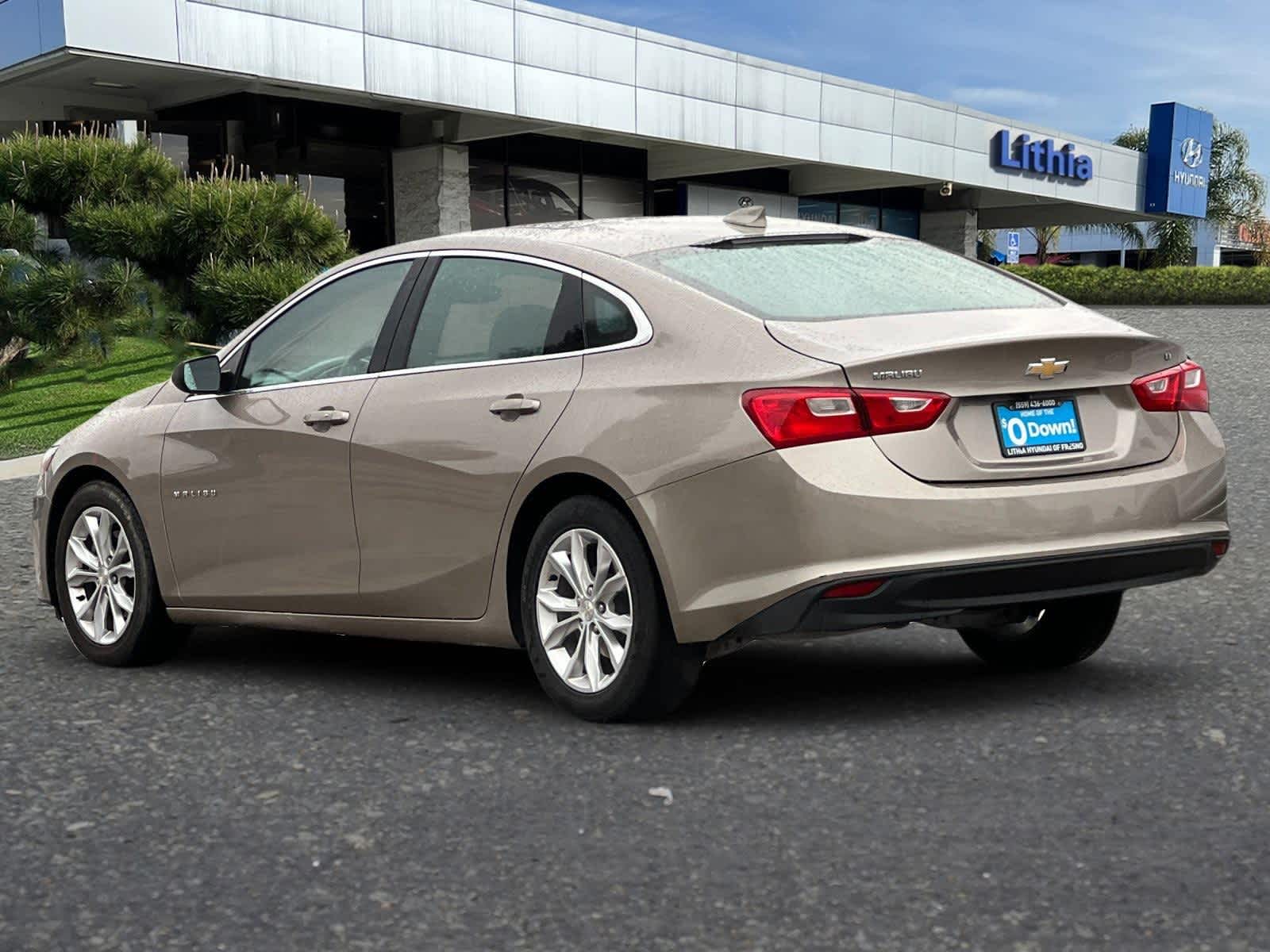 Thumbnail: 2023 Chevrolet Malibu - 6