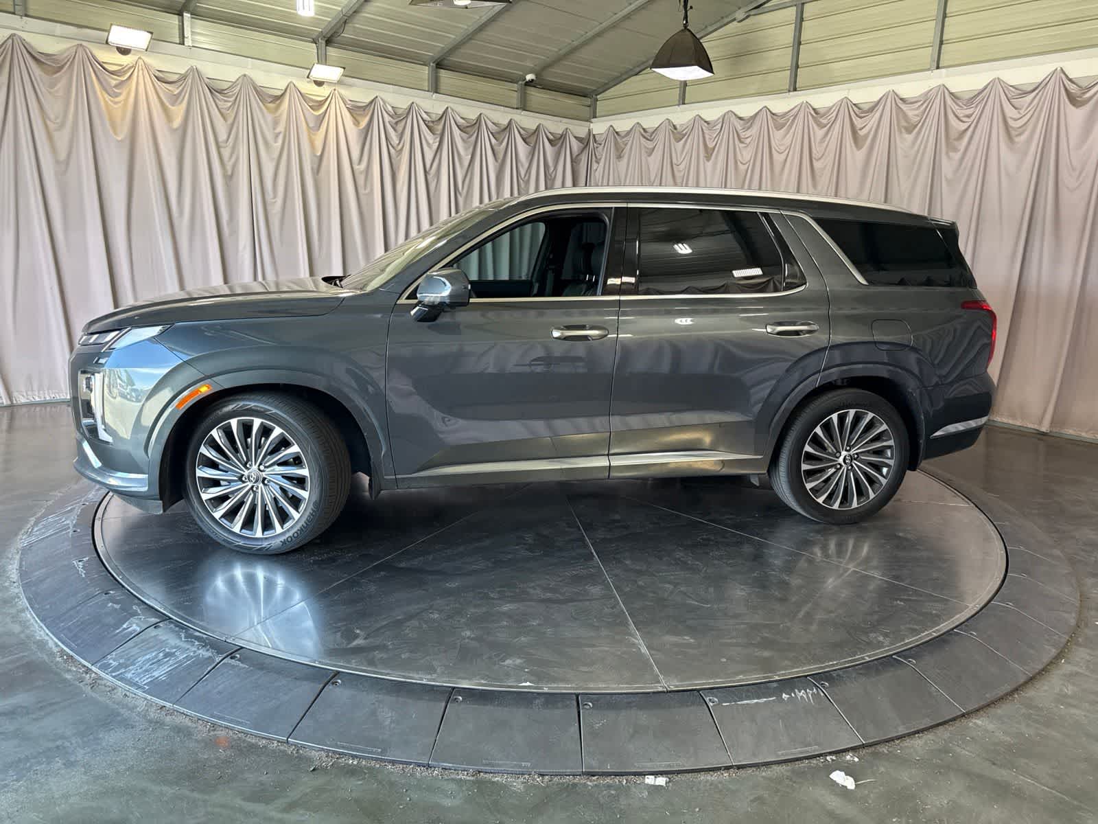 Thumbnail: 2023 Hyundai Palisade - 7