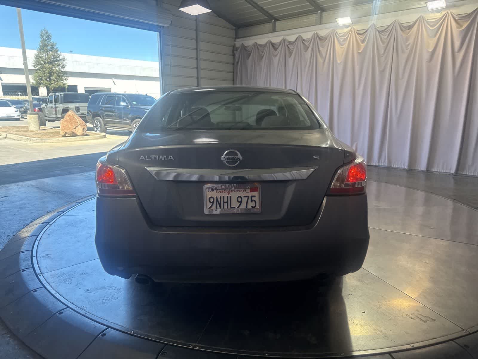 2015 Nissan Altima 2.5 S photo 4