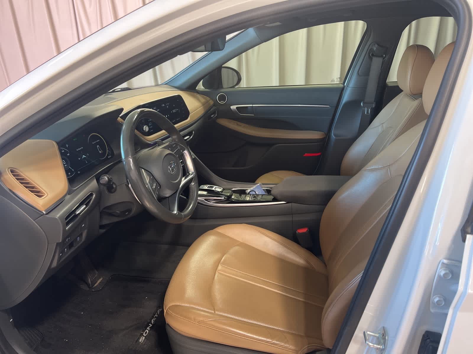 Thumbnail: 2021 Hyundai Sonata - 25