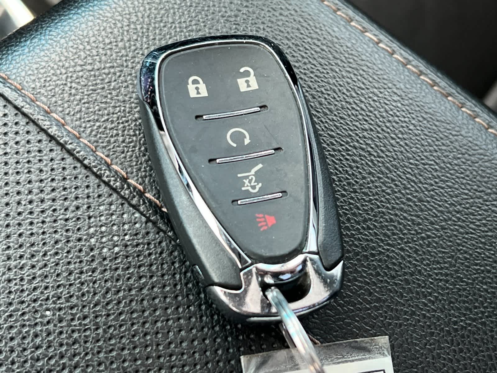 Thumbnail: 2021 Chevrolet Traverse - 29