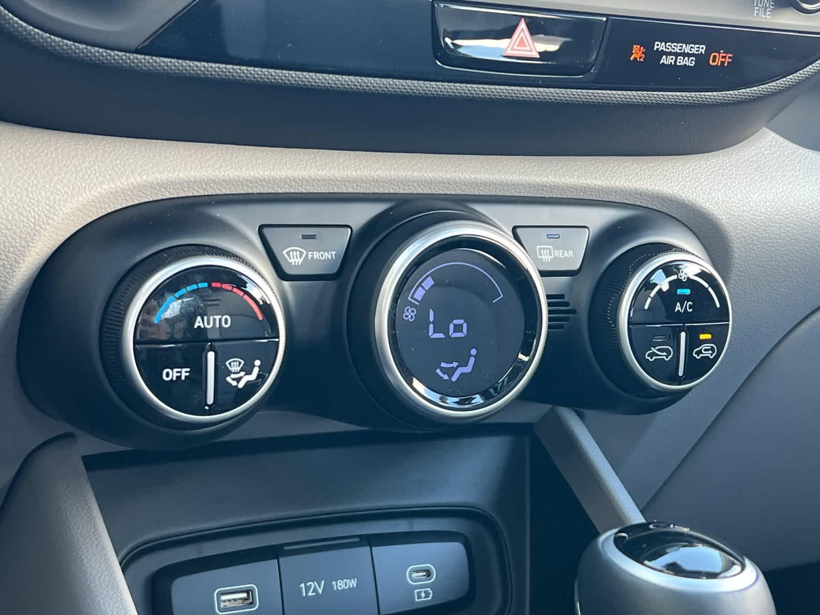 Thumbnail: 2025 Hyundai Venue - 20