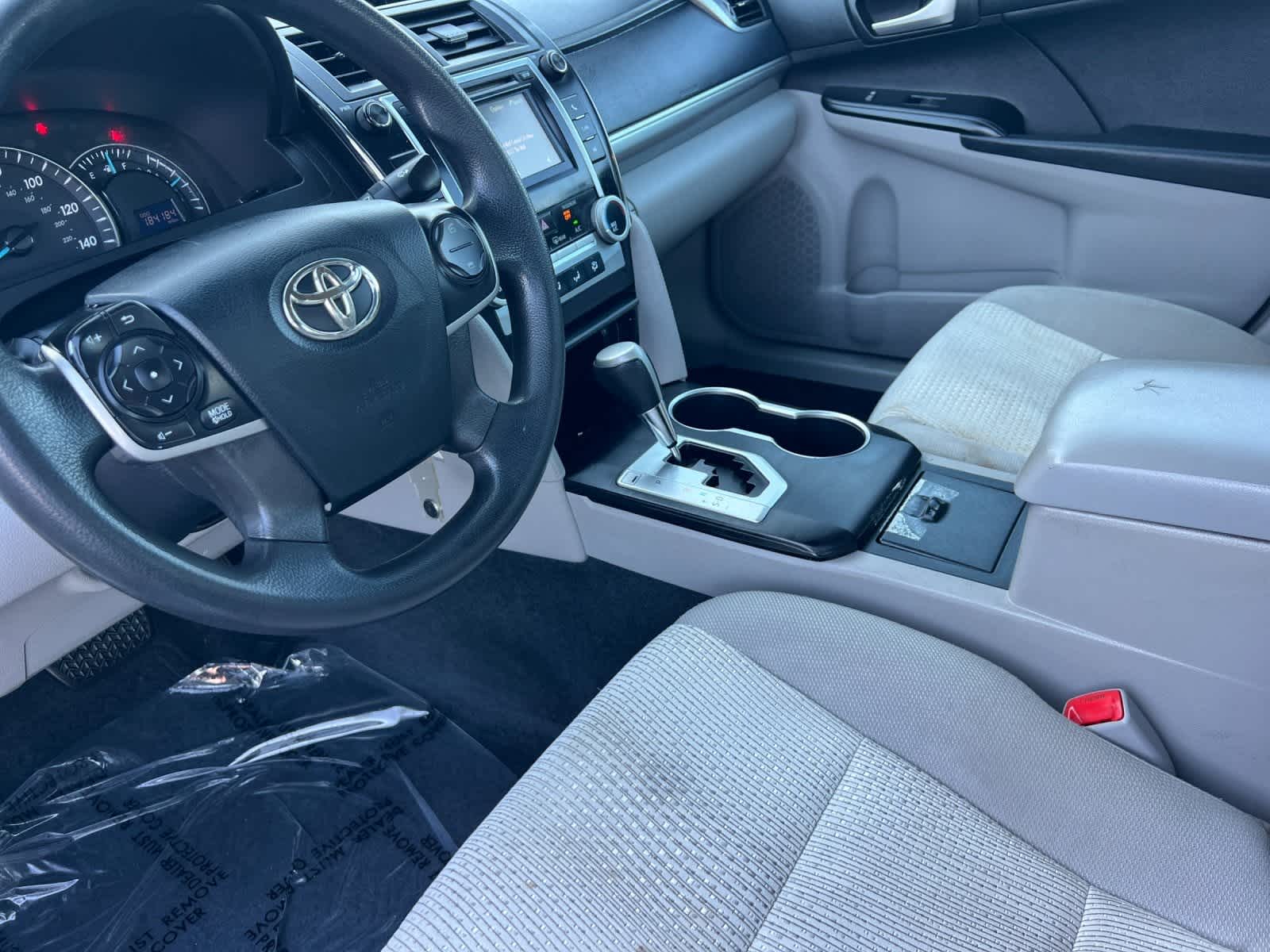 Thumbnail: 2012 Toyota Camry - 11
