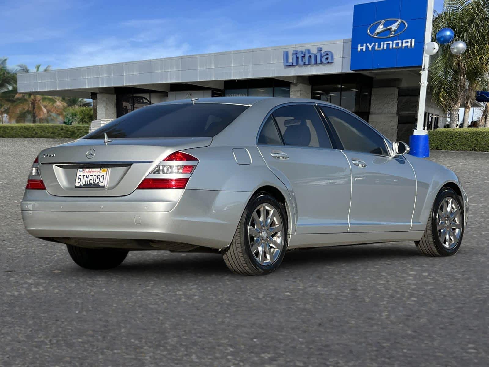 Used 2007 Mercedes-Benz S-Class S550 with VIN WDDNG71X97A012003 for sale in Fresno, CA