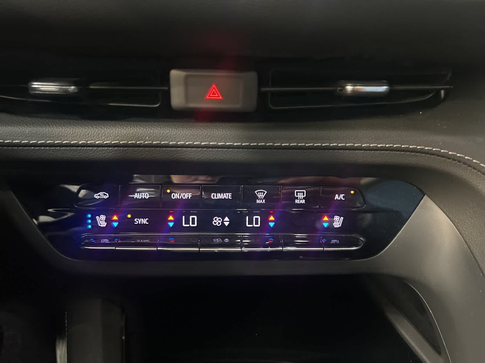 Thumbnail: 2023 Buick Envision - 28