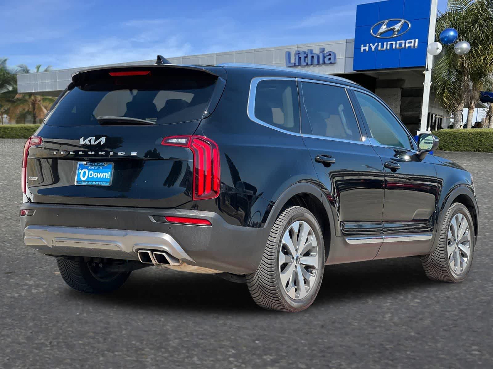 Thumbnail: 2022 Kia Telluride - 3