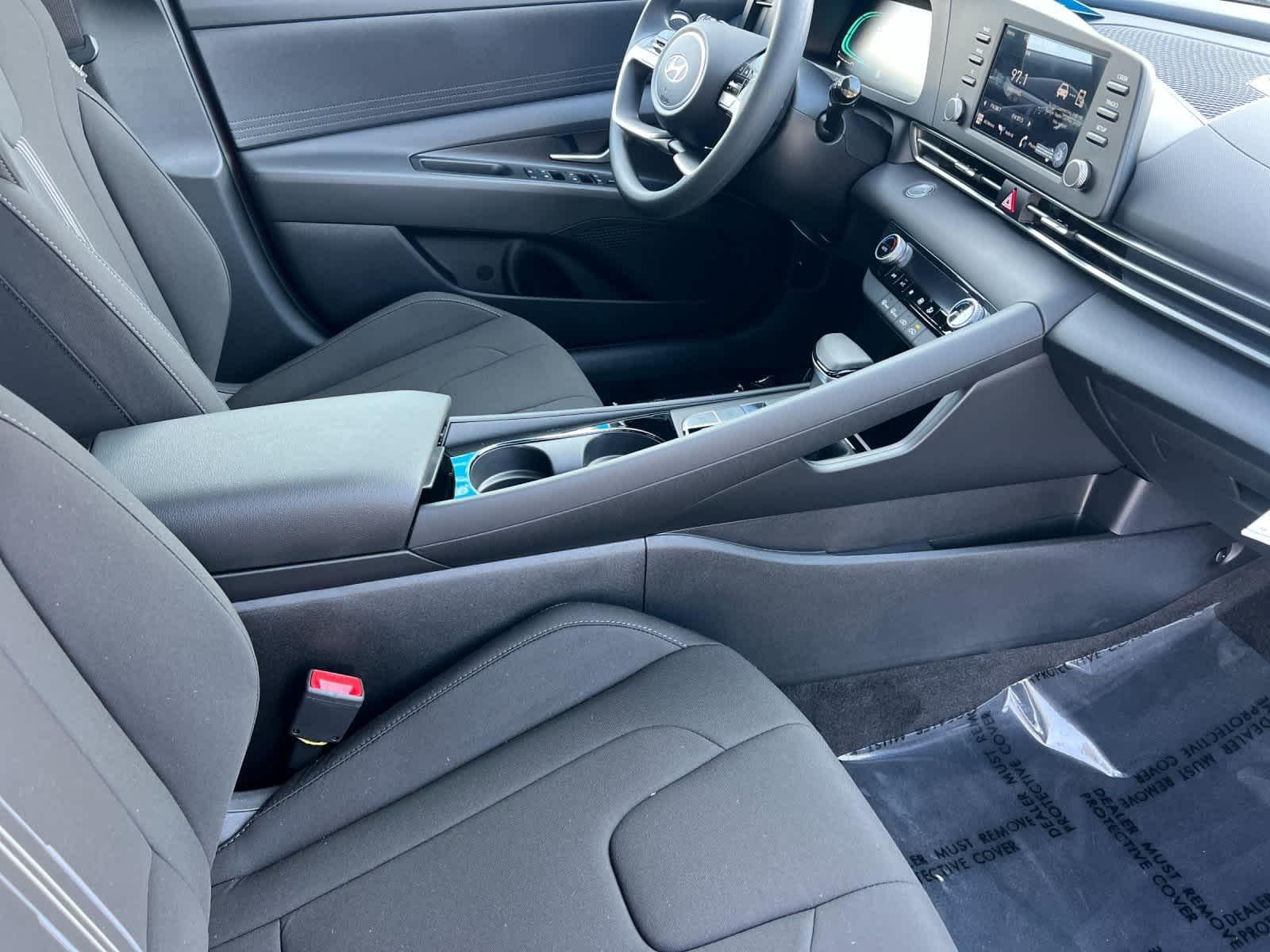 Thumbnail: 2026 Hyundai Elantra - 15