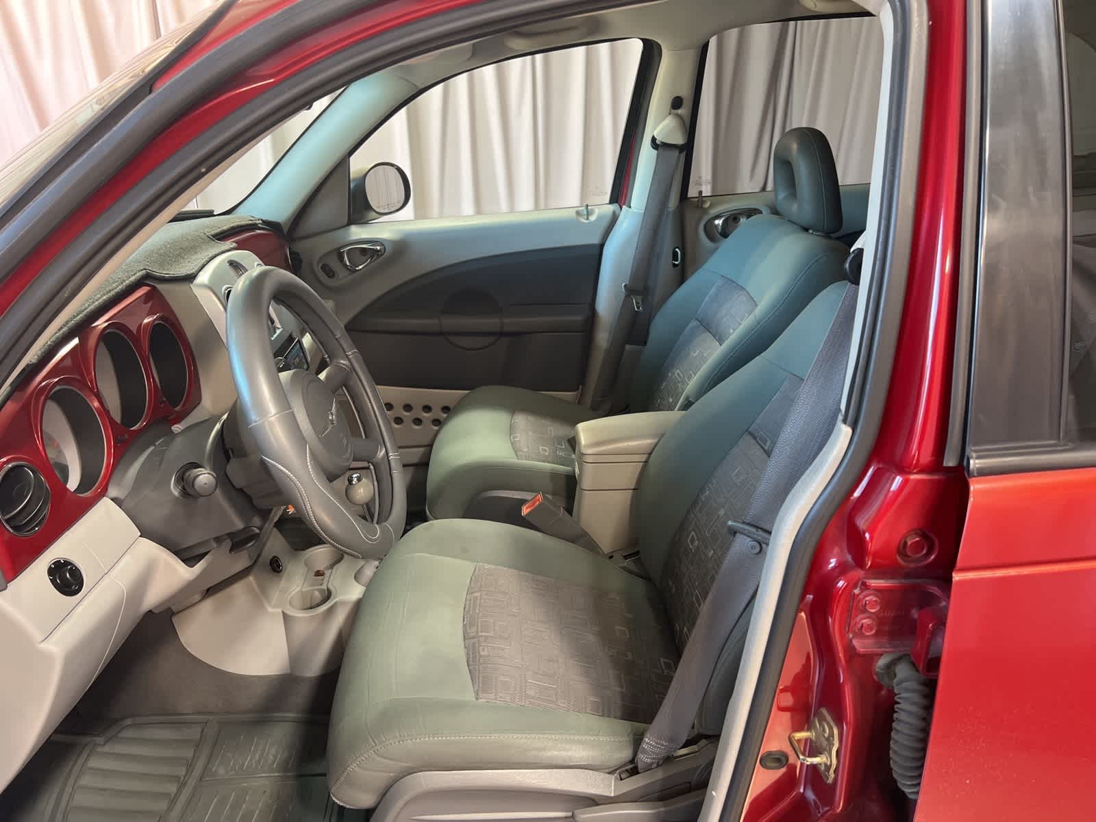 Thumbnail: 2007 Chrysler PT Cruiser - 25