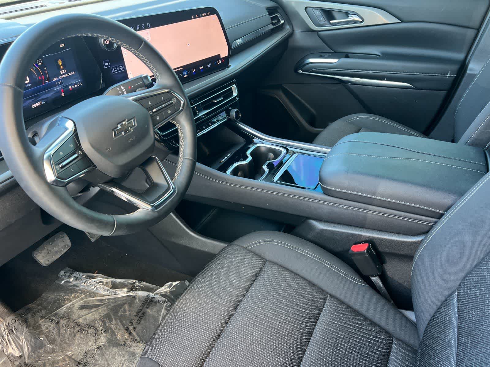 Thumbnail: 2024 Chevrolet Traverse - 12