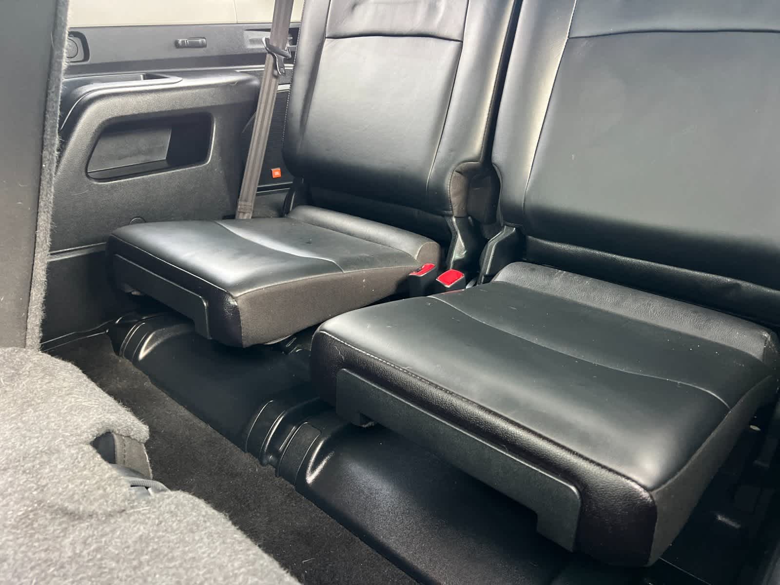 Thumbnail: 2016 Toyota 4Runner - 15