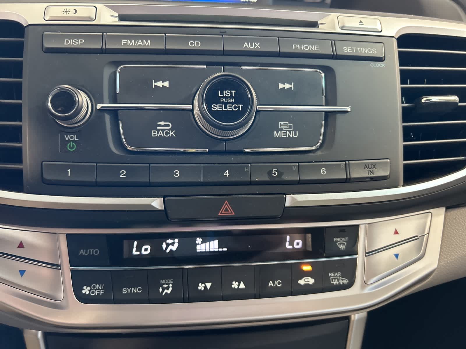 Thumbnail: 2013 Honda Accord - 26