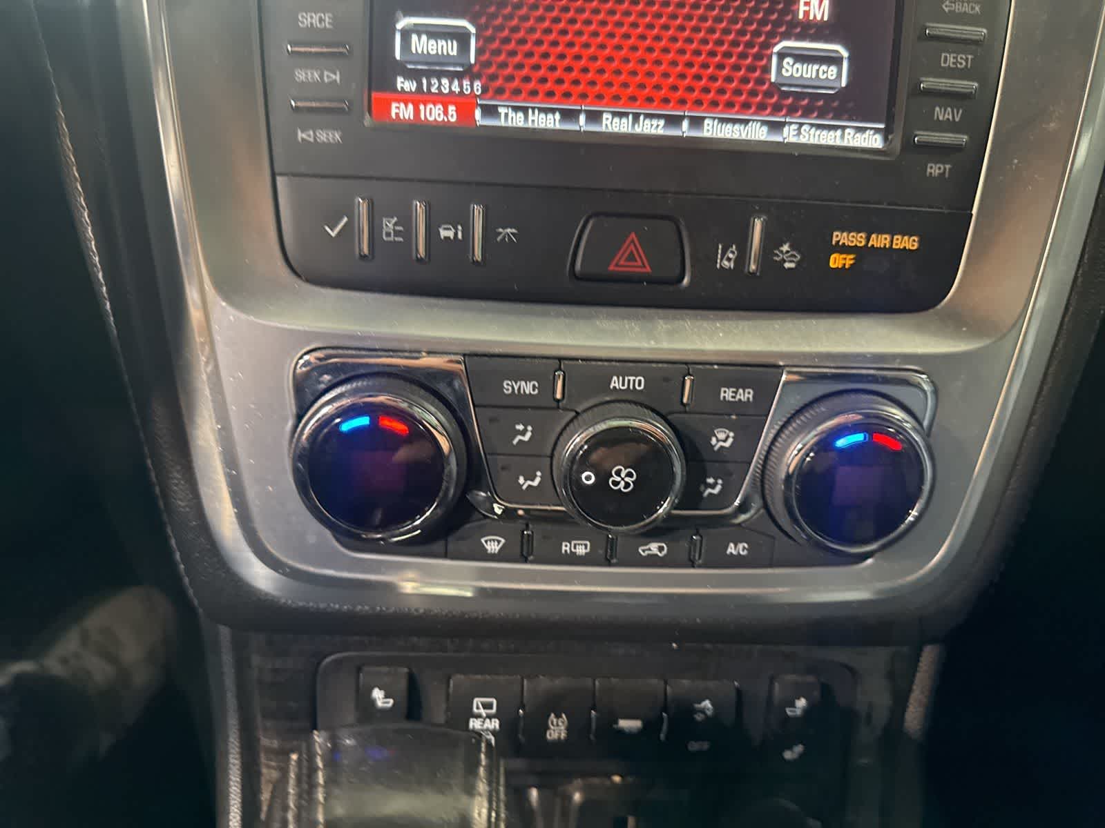 Thumbnail: 2017 GMC Acadia - 28