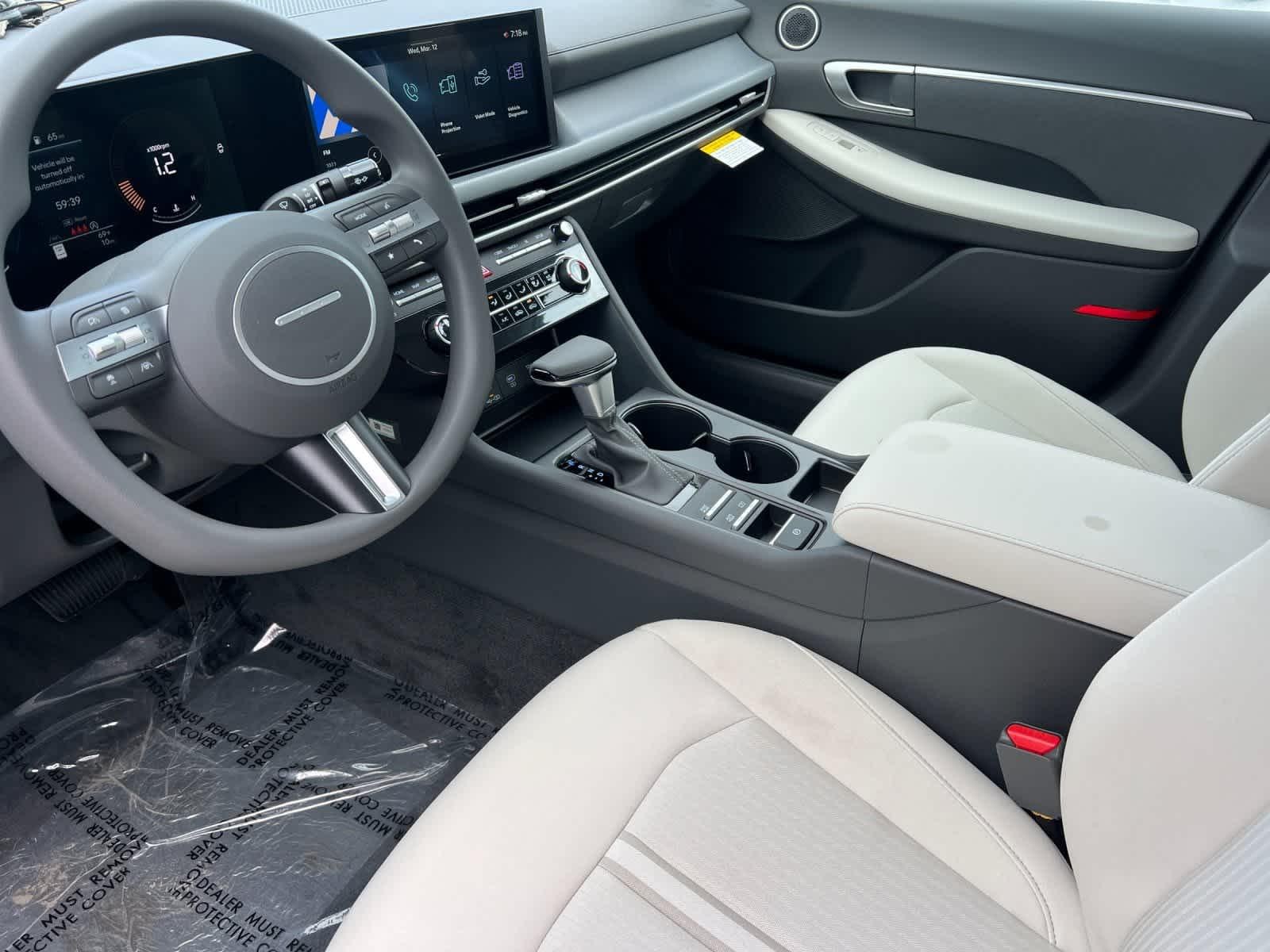 Thumbnail: 2025 Hyundai Sonata - 12