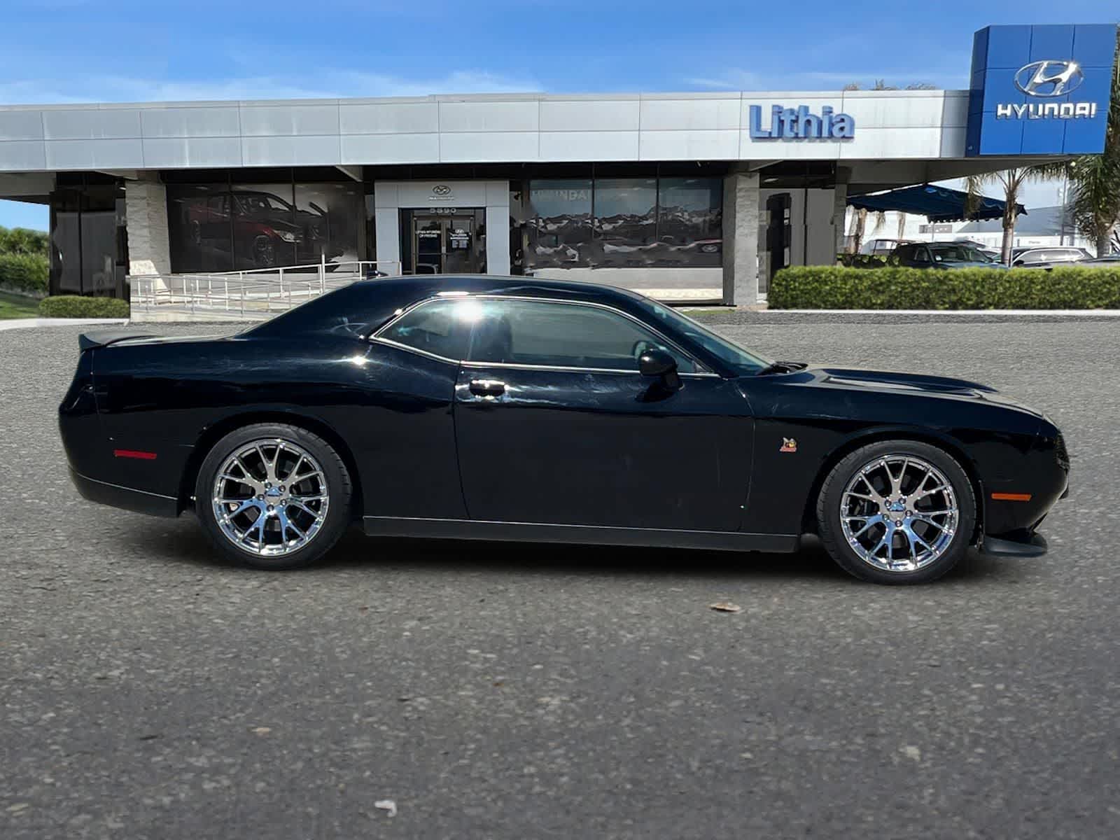 Thumbnail: 2021 Dodge Challenger - 9