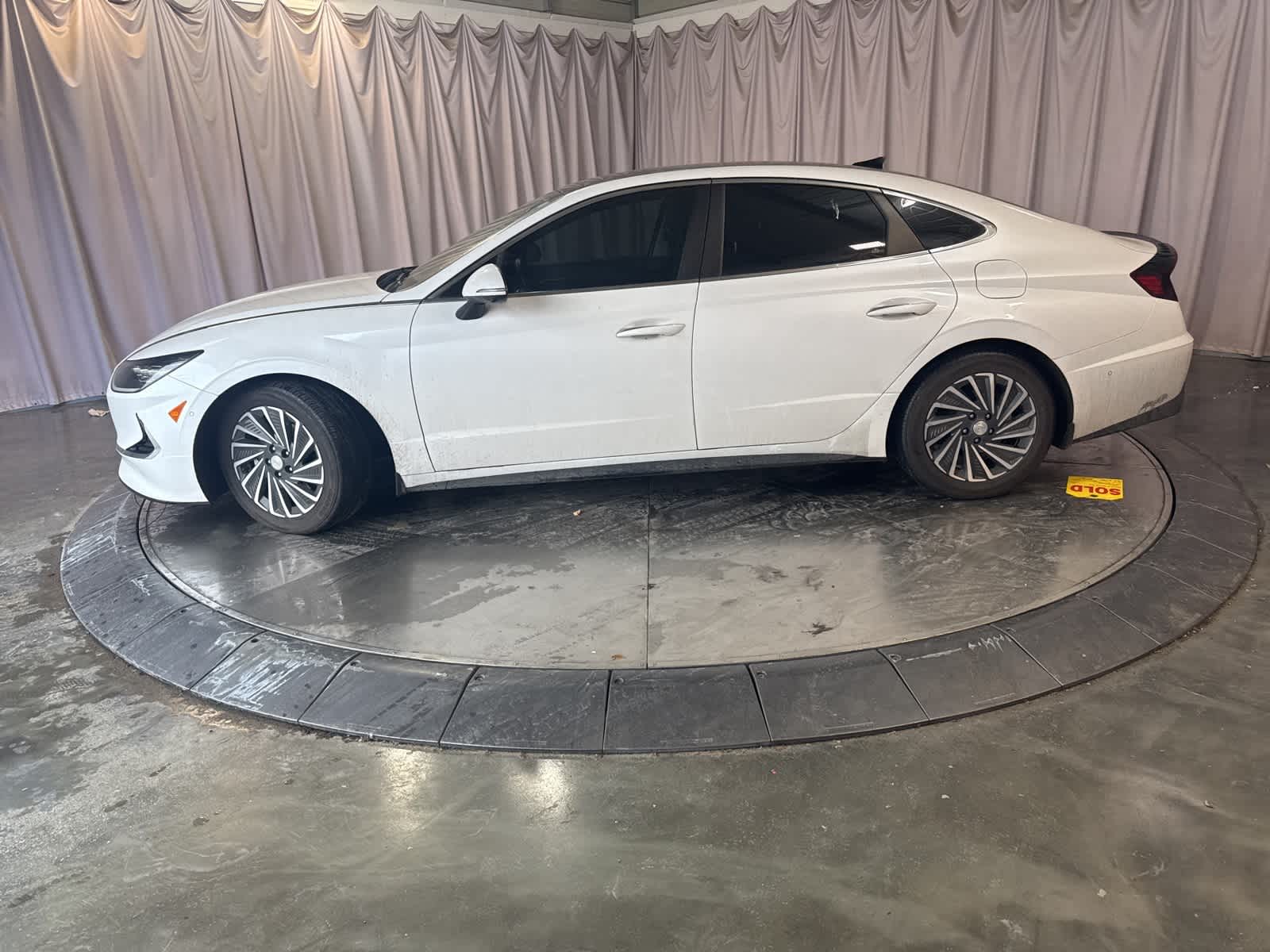 Thumbnail: 2022 Hyundai Sonata - 8