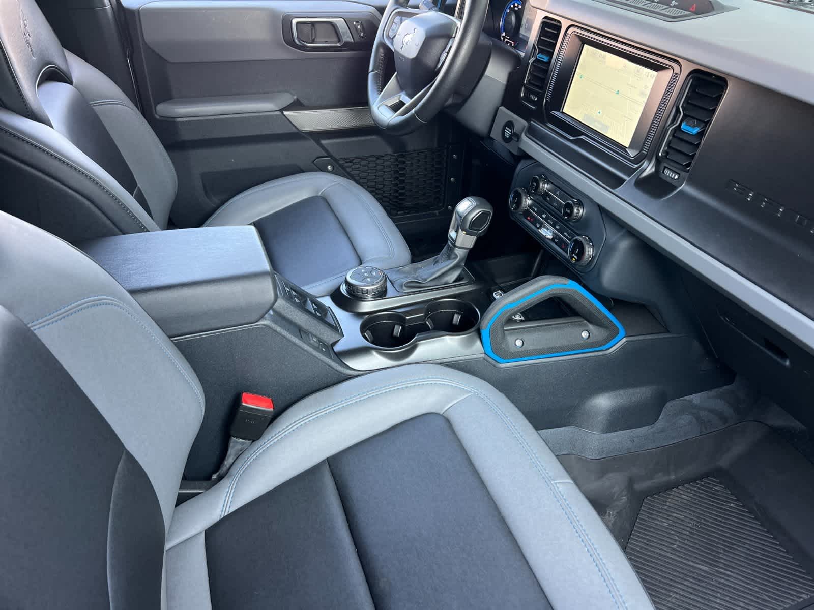 Thumbnail: 2022 Ford Bronco - 16