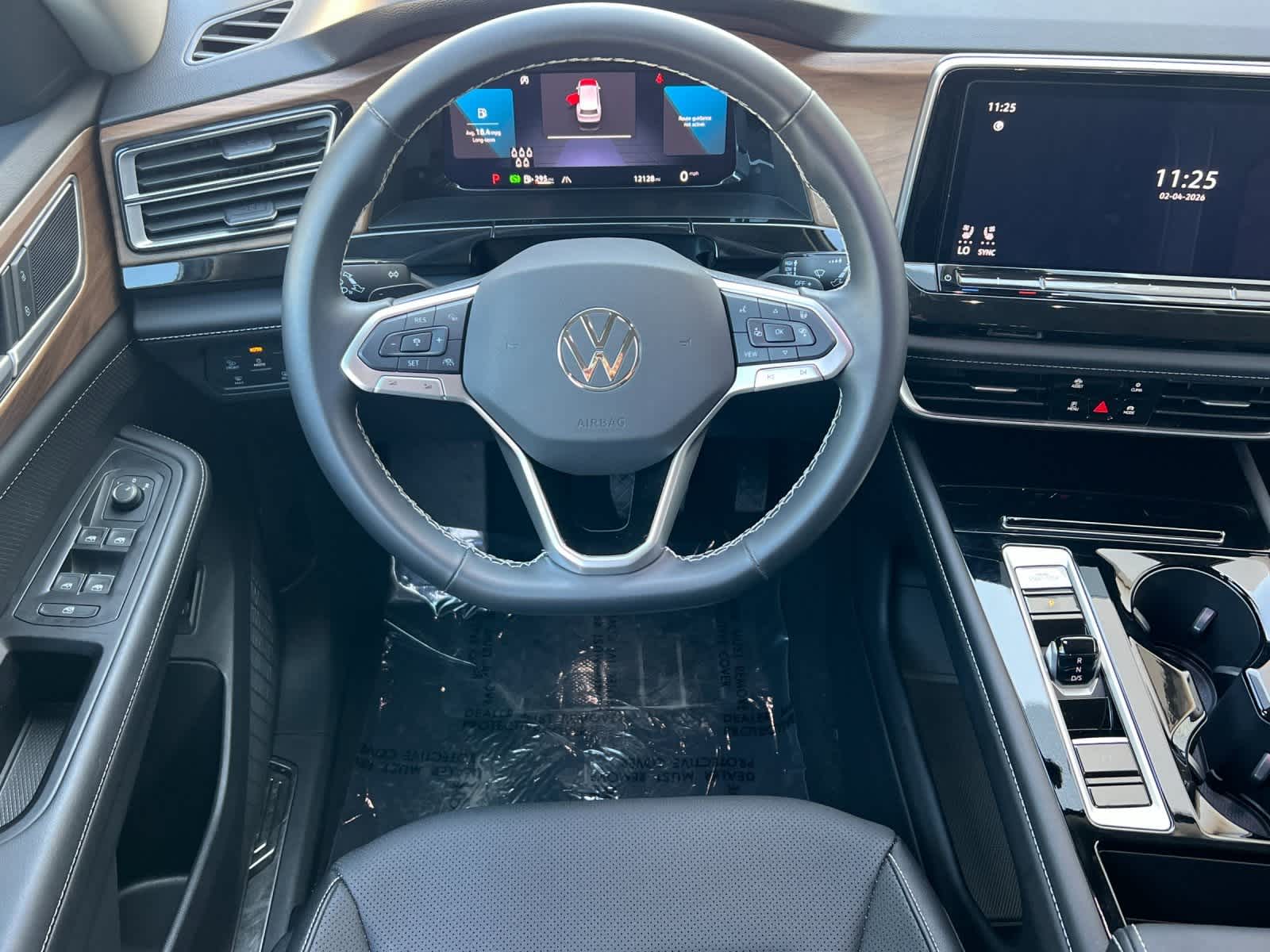 Thumbnail: 2025 Volkswagen Atlas - 15