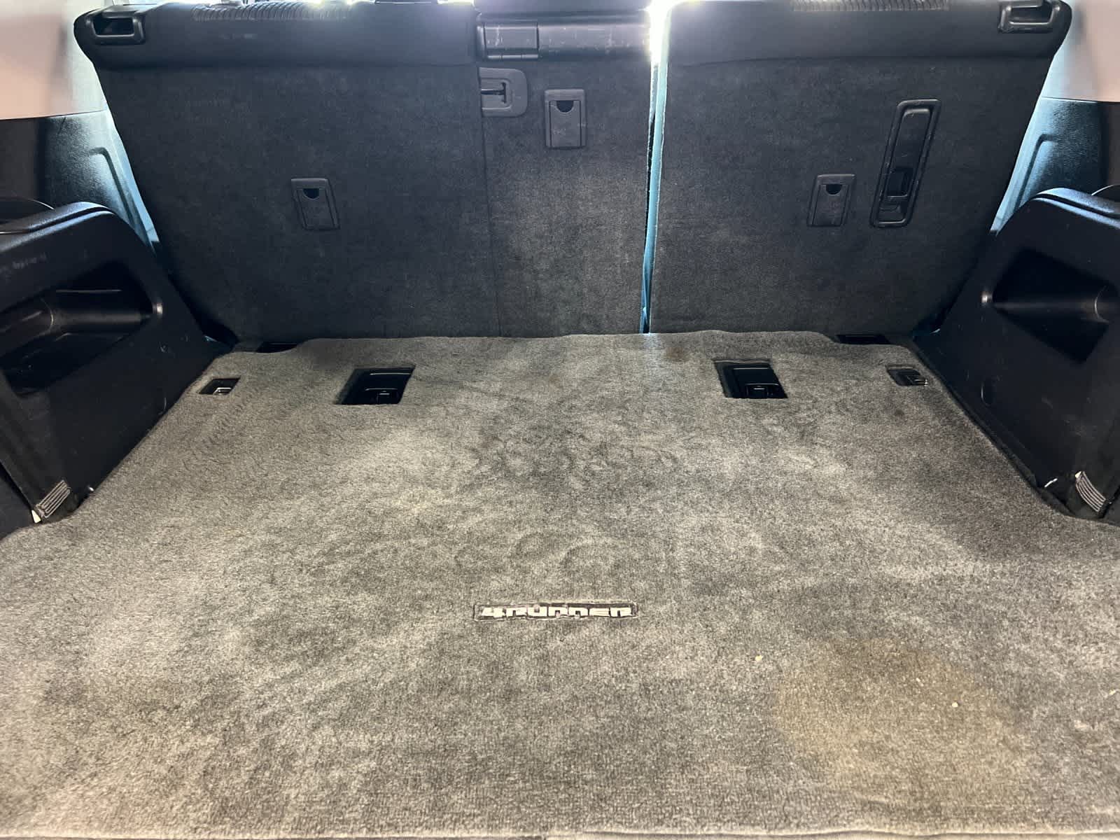 2012 Toyota 4Runner SR5 16