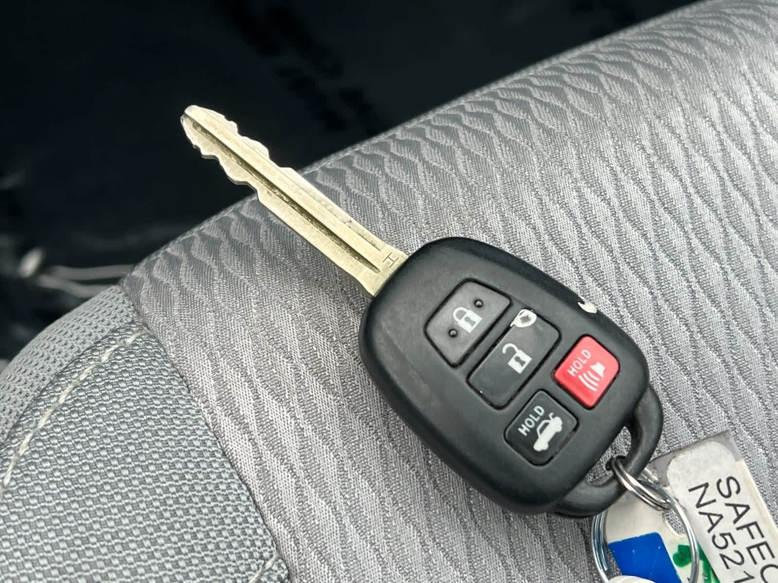 Thumbnail: 2014 Toyota Corolla - 27