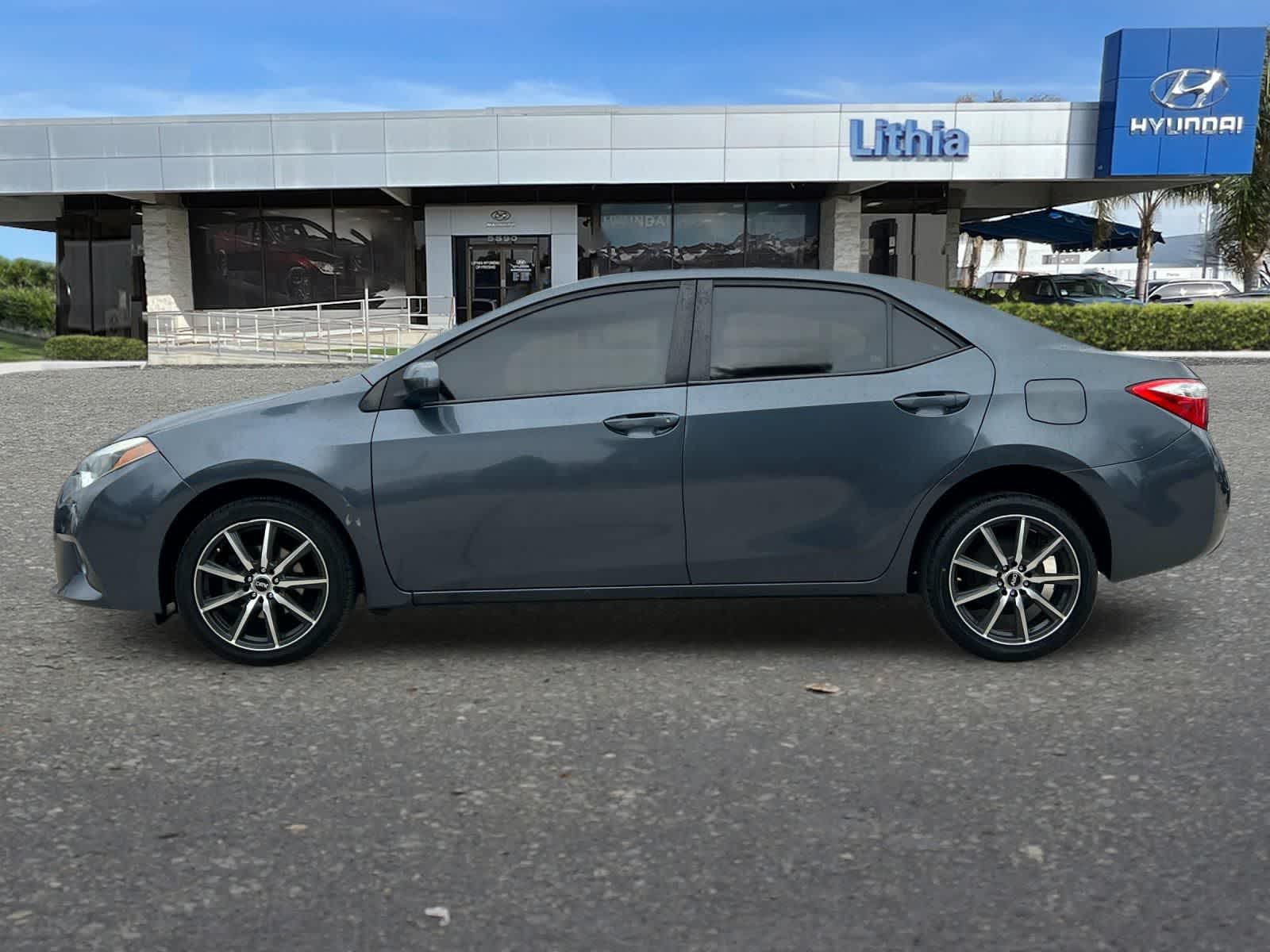 Thumbnail: 2016 Toyota Corolla - 6