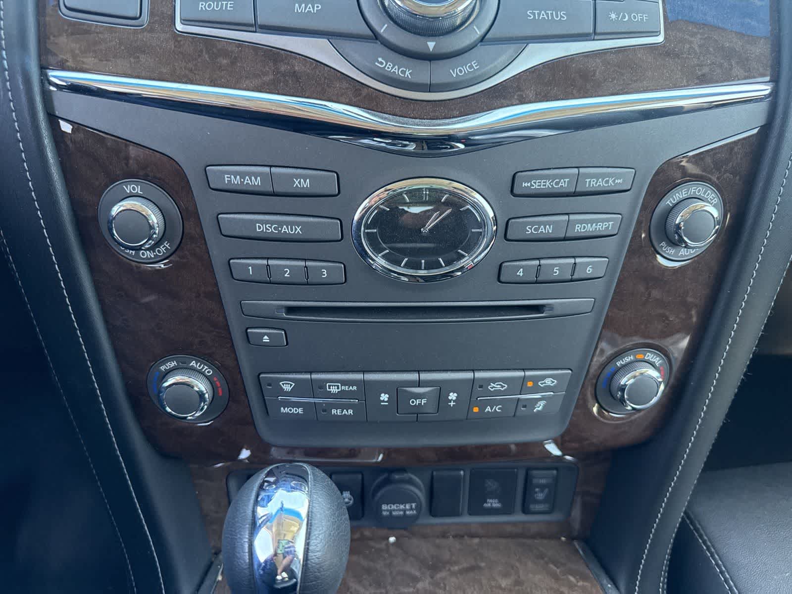 Thumbnail: 2016 INFINITI QX80 - 23