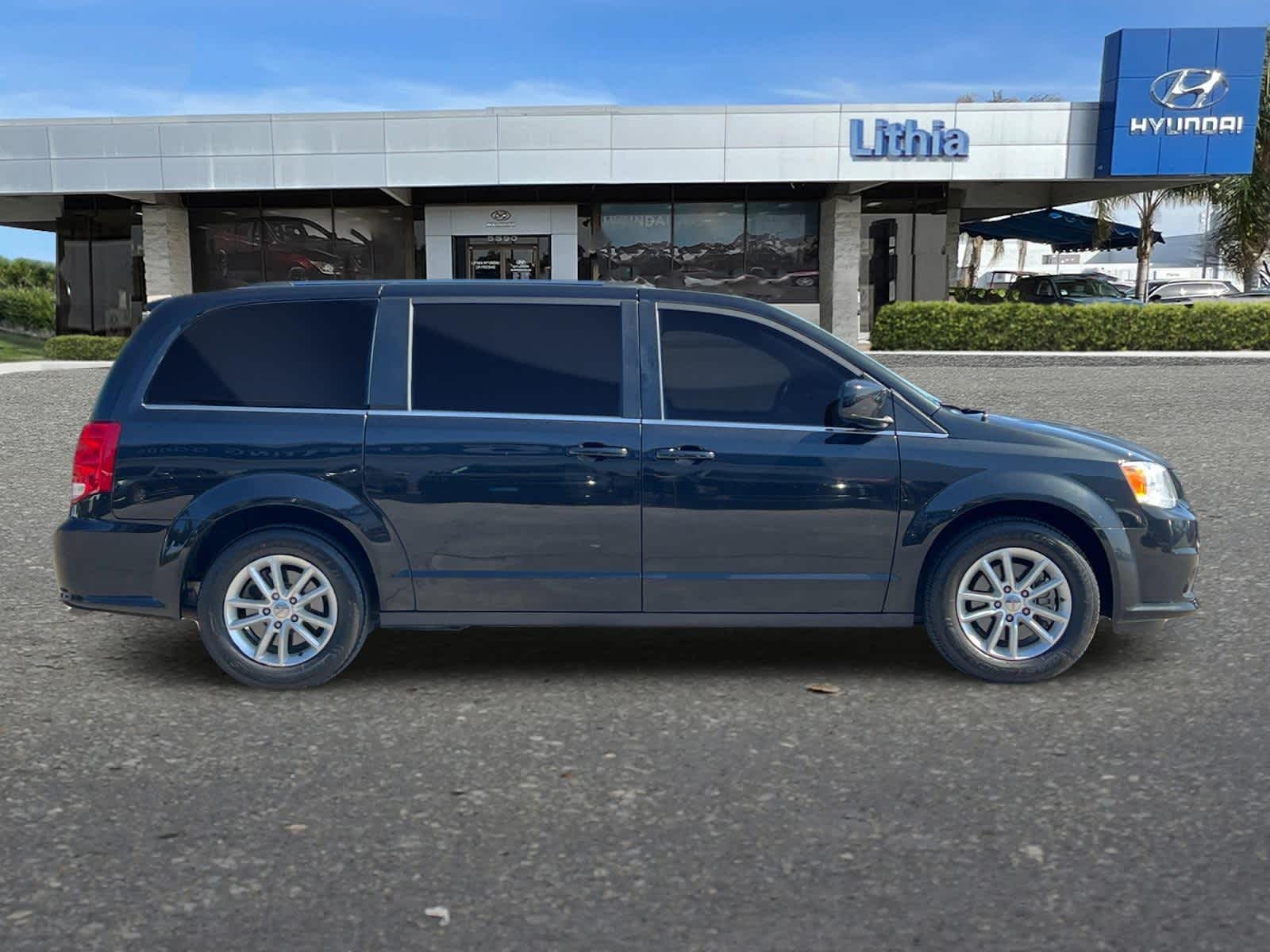 Thumbnail: 2019 Dodge Grand Caravan - 7