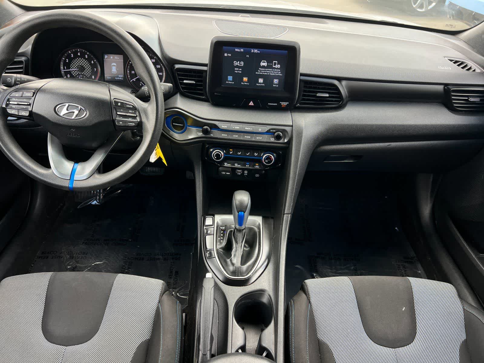 Thumbnail: 2019 Hyundai Veloster - 4