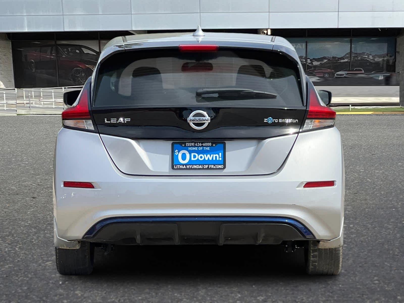 Thumbnail: 2018 Nissan Leaf - 7