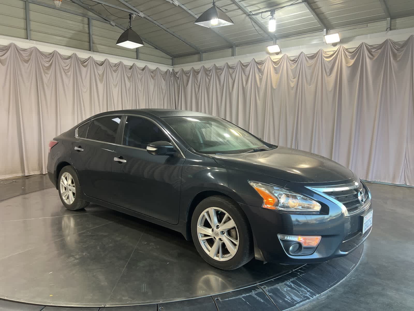 Thumbnail: 2014 Nissan Altima - 9