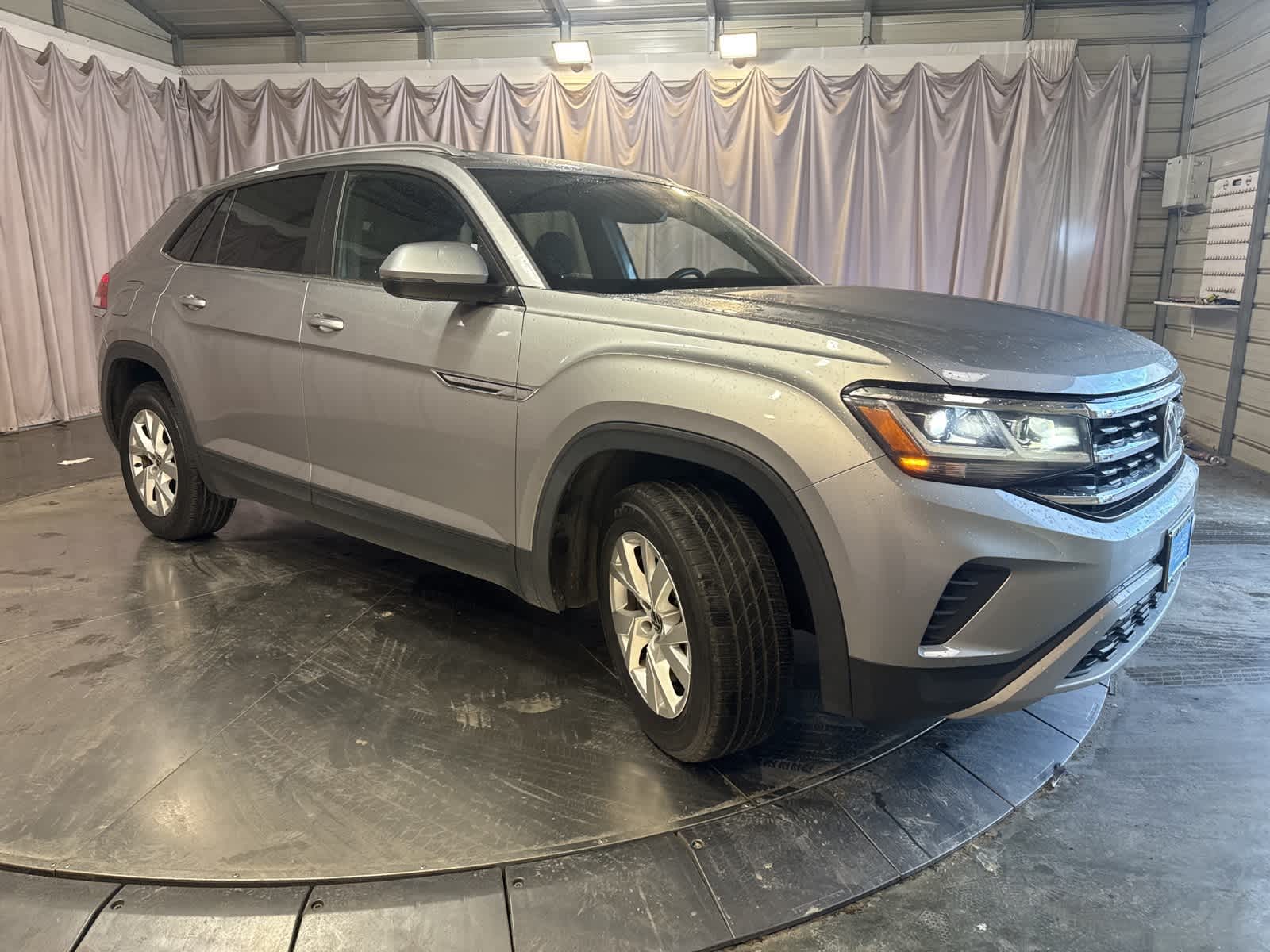 Thumbnail: 2021 Volkswagen Atlas - 2