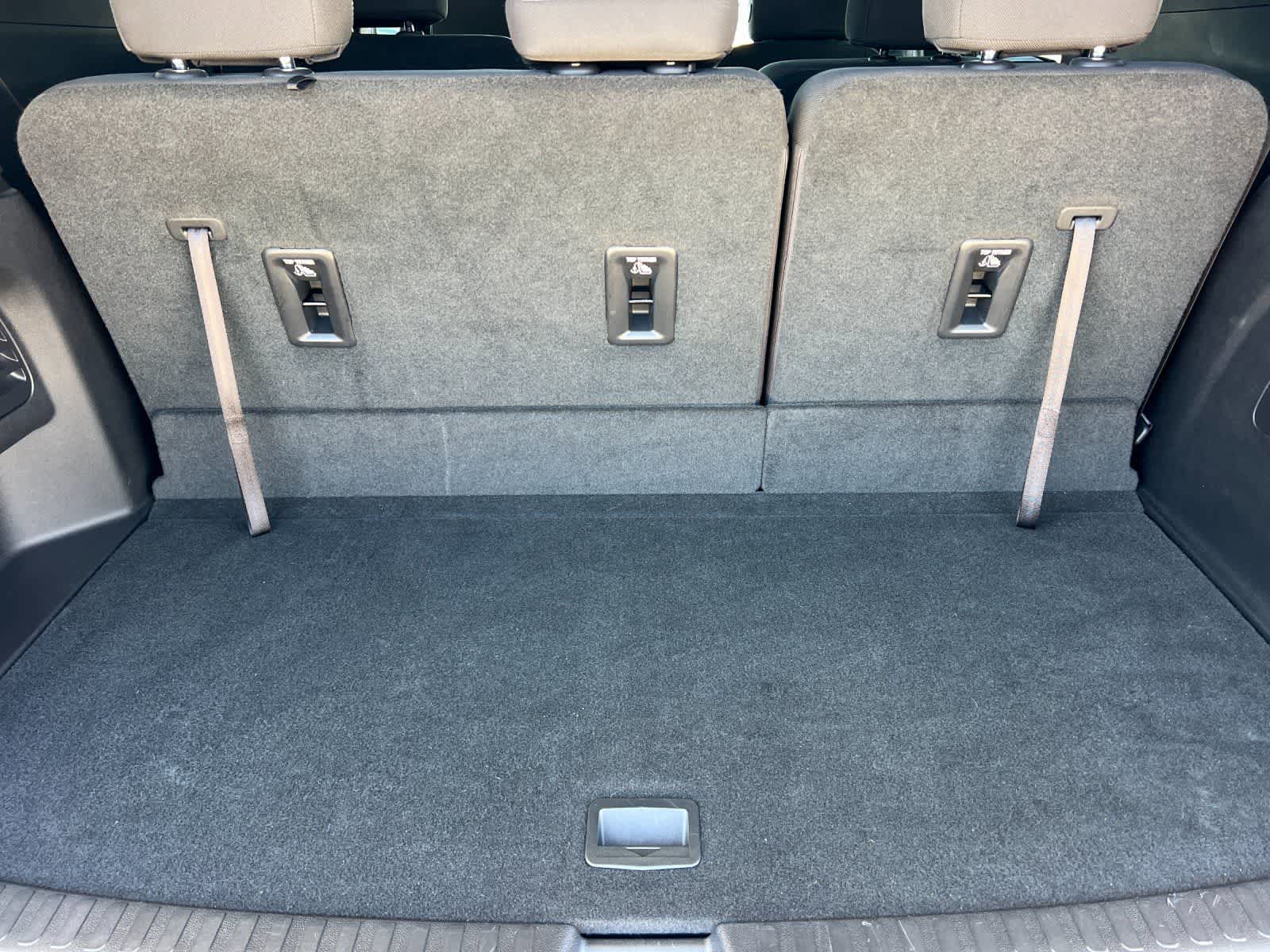 Thumbnail: 2024 Chevrolet Traverse - 17