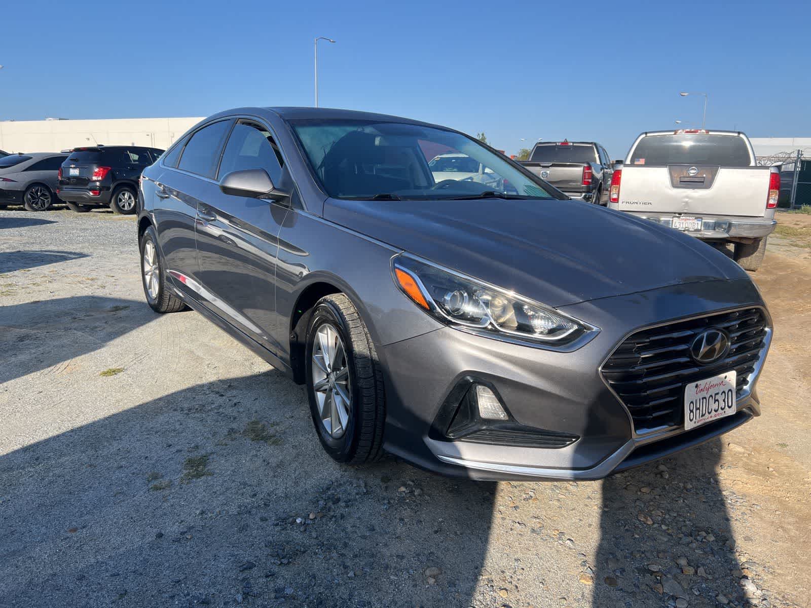 2019 Hyundai Sonata SE photo 2