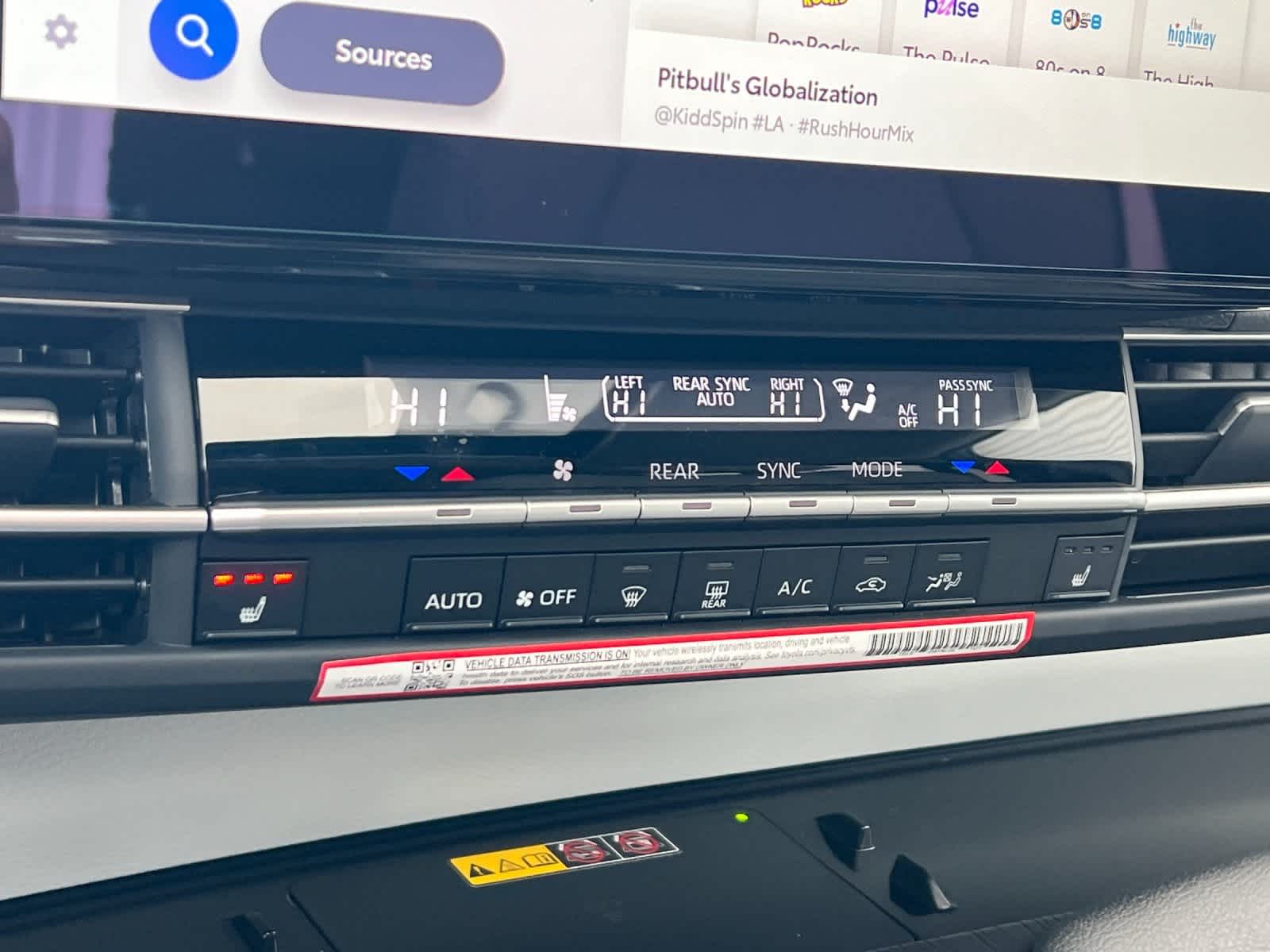 Thumbnail: 2026 Toyota Sienna - 22