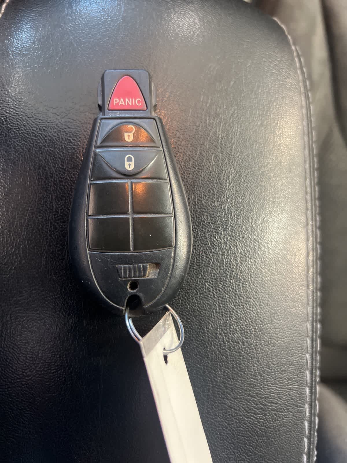 Thumbnail: 2019 Jeep Cherokee - 28