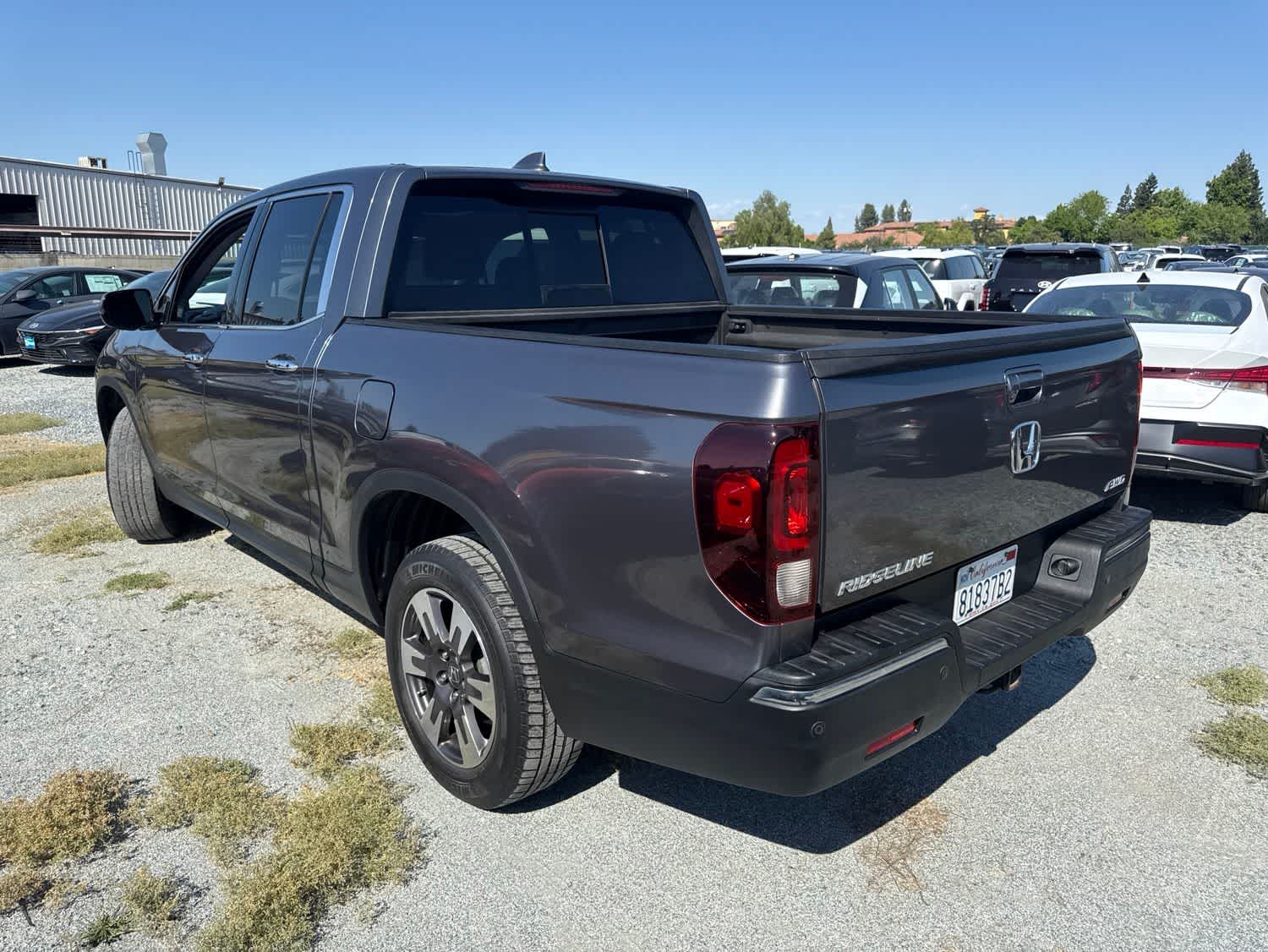 2017 Honda Ridgeline RTL-E AWD photo 6