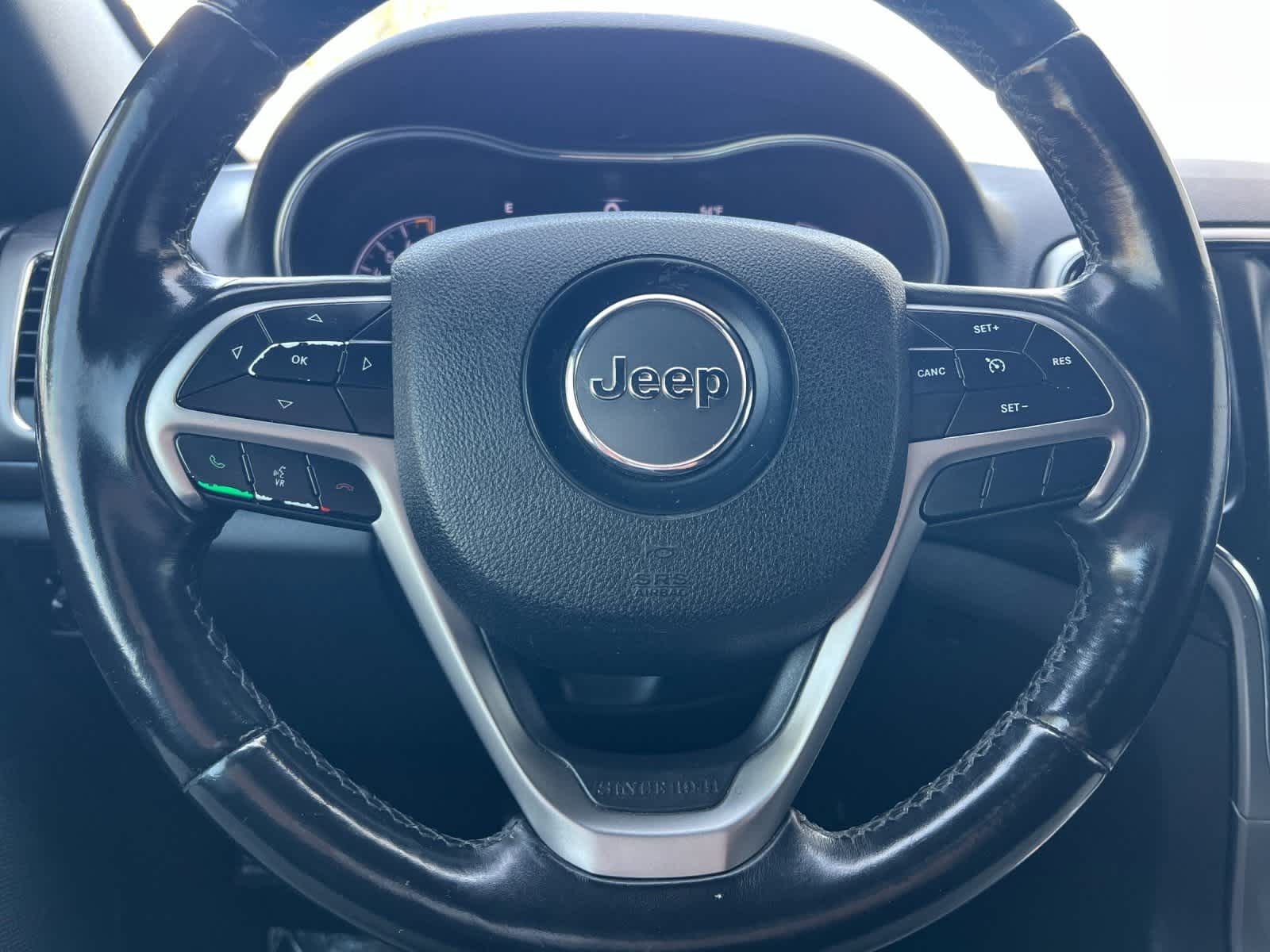 Thumbnail: 2018 Jeep Grand Cherokee - 25