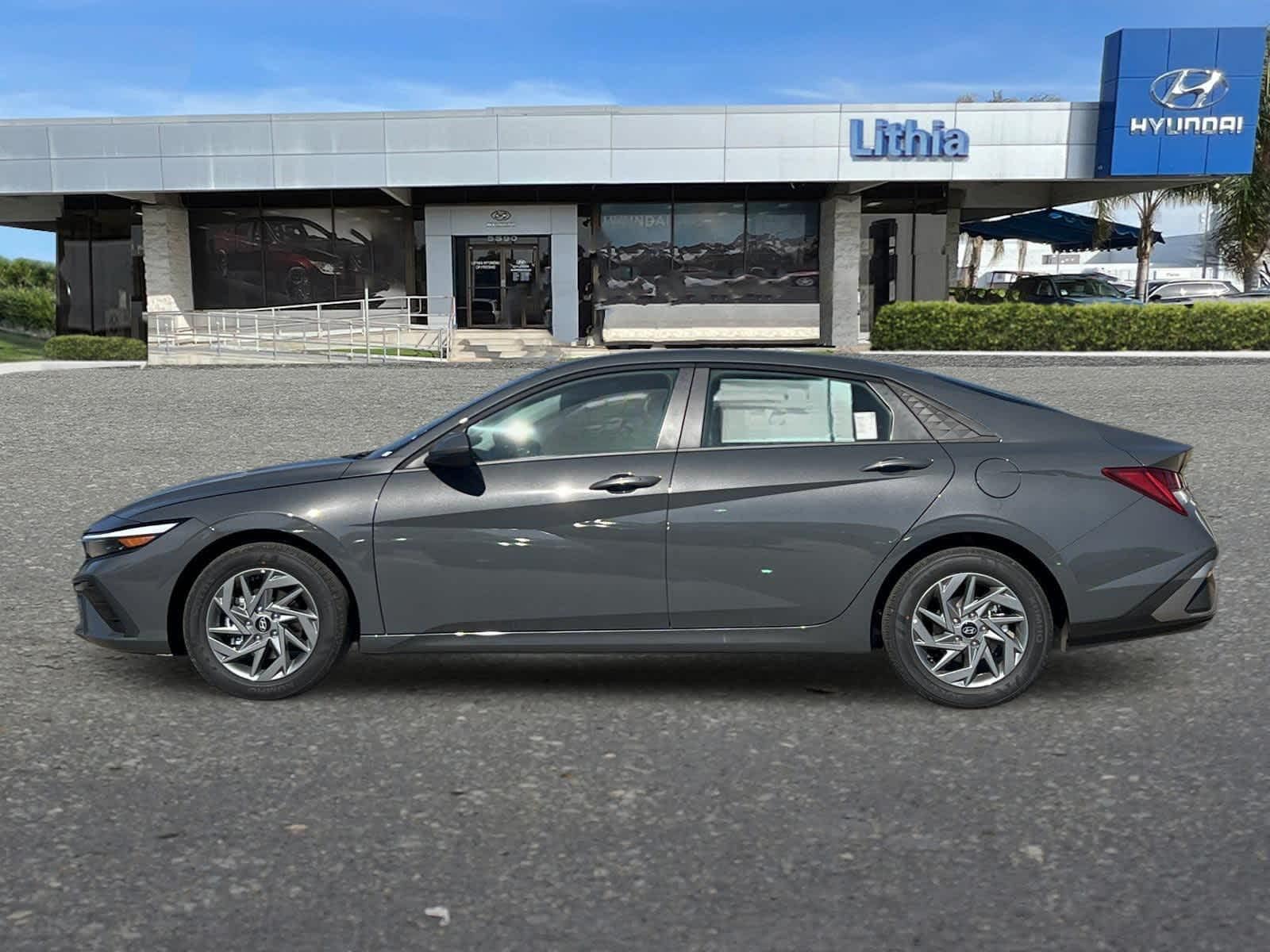 Thumbnail: 2026 Hyundai Elantra - 5