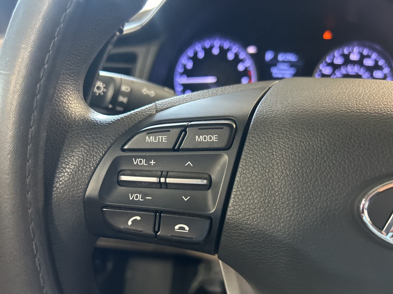 2020 Hyundai Elantra SE 26