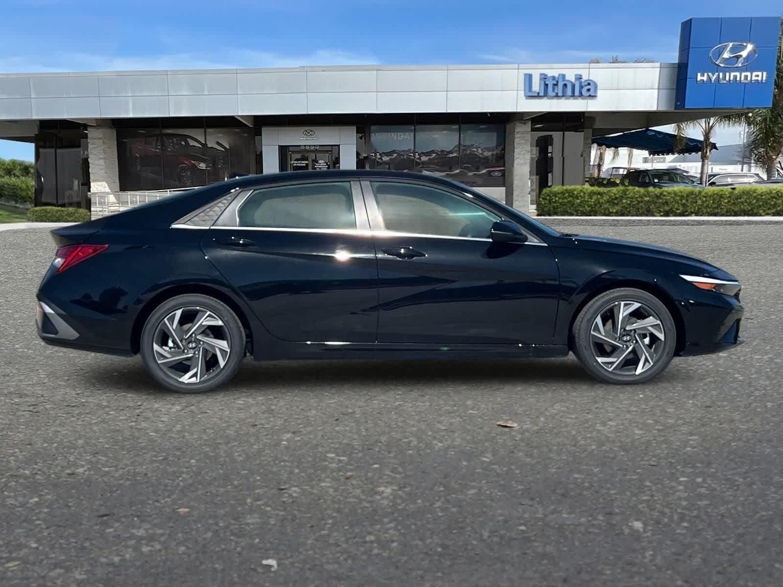 Thumbnail: 2026 Hyundai Elantra - 9