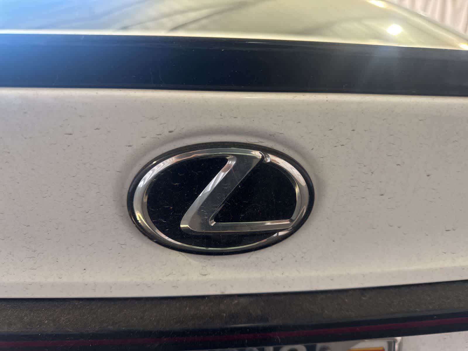Thumbnail: 2022 Lexus IS - 12
