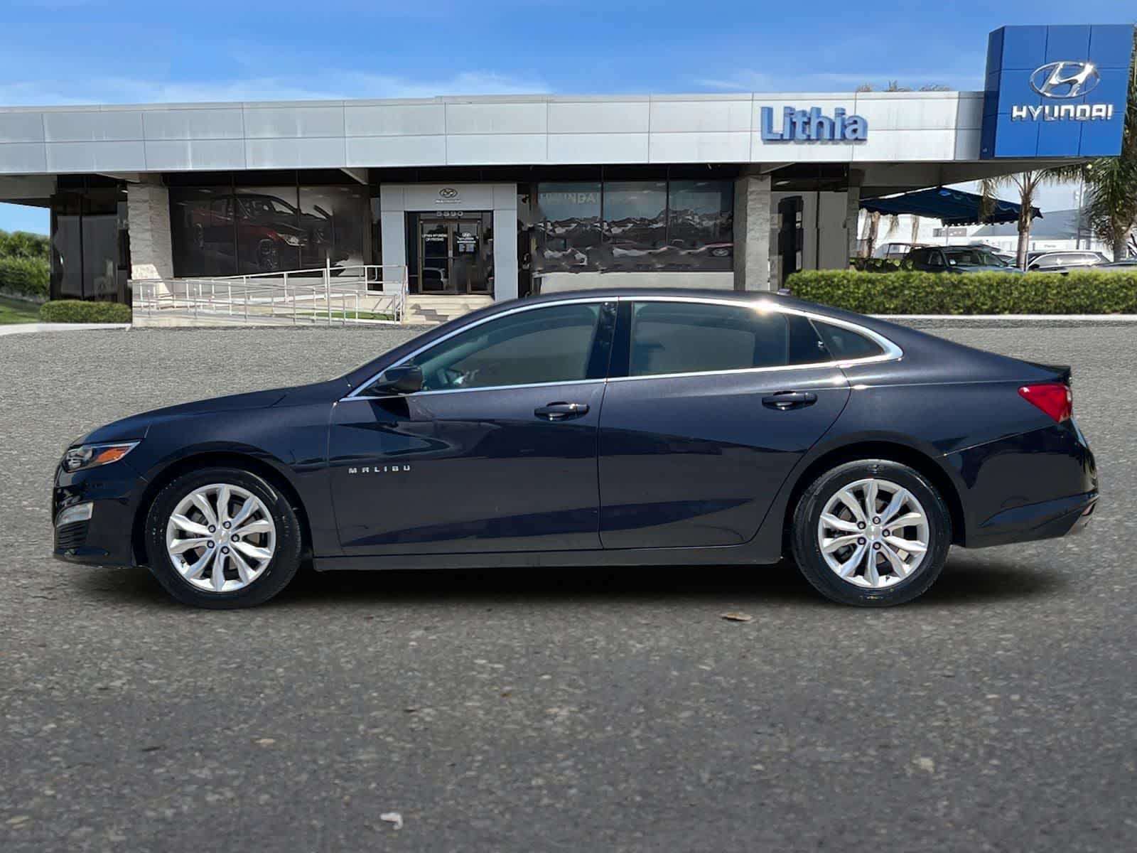 Thumbnail: 2023 Chevrolet Malibu - 5